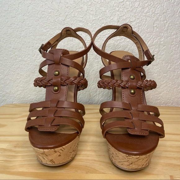 Brown Wedge Heels (6) - Picture 2 of 3